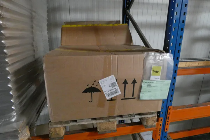 Konvolut Staupolster Superflow PP 900x2100mm Umfang: Palette mit Inhalt